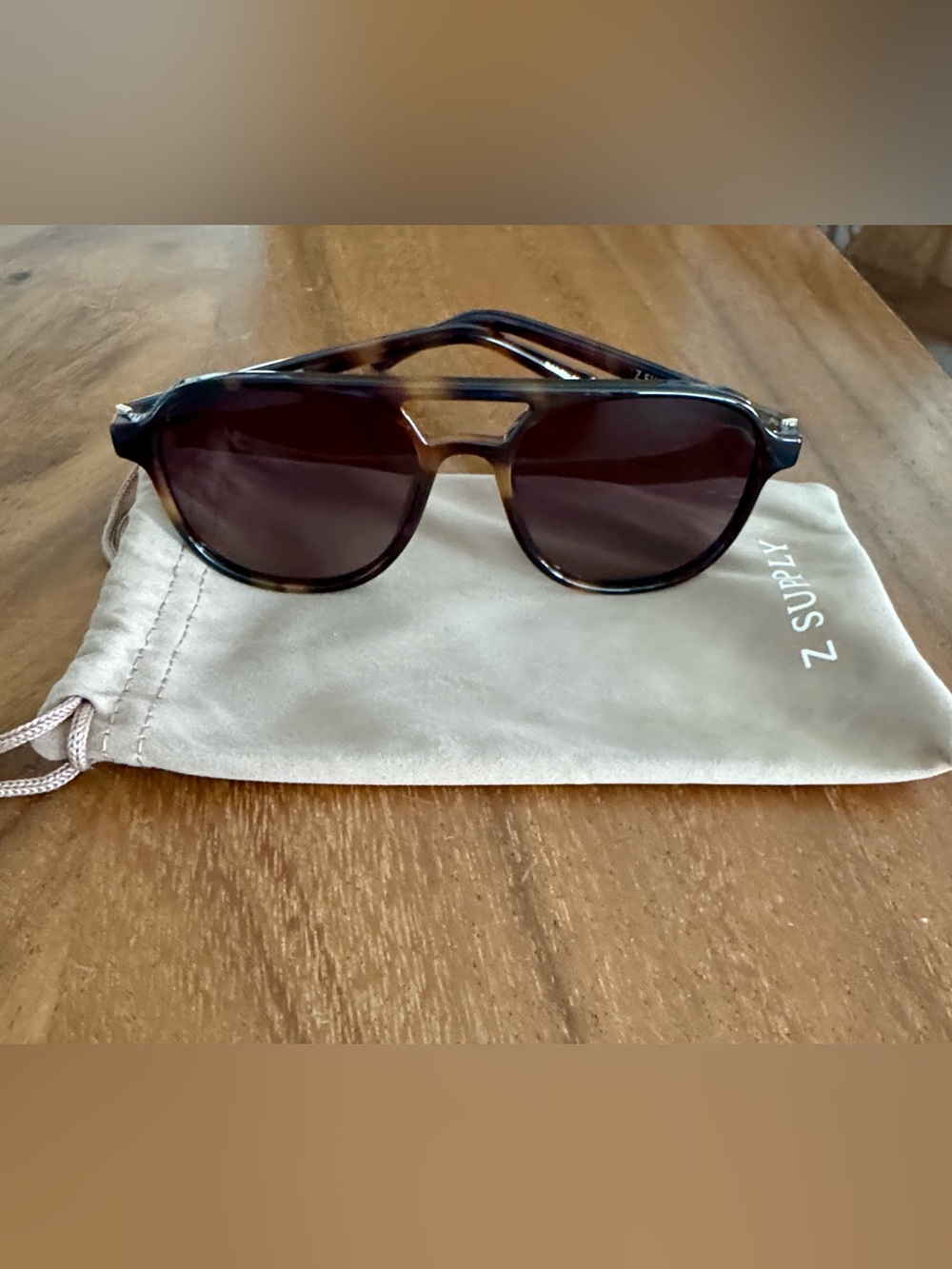 Z Supply Tourist Polarized Sunnies - Picture 2 of 4